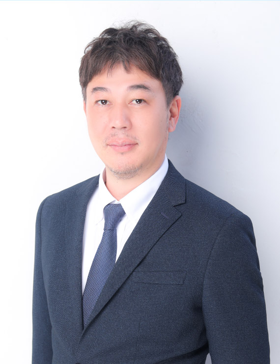 代表名前